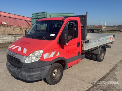 2013 Iveco Daily 35C15 4x2 Flatbed Truck