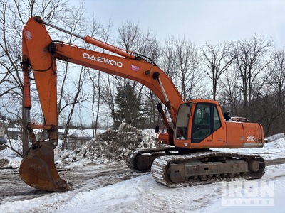 2000 Daewoo SL290LC-V Tracked Excavator