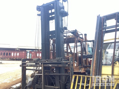 2018 Taylor XH360L 36000 lb Cushion Tire Carrelli Elevatori (Inoperable)