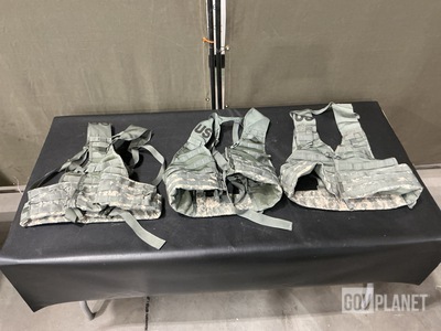 (66) Fighting Load Carriers