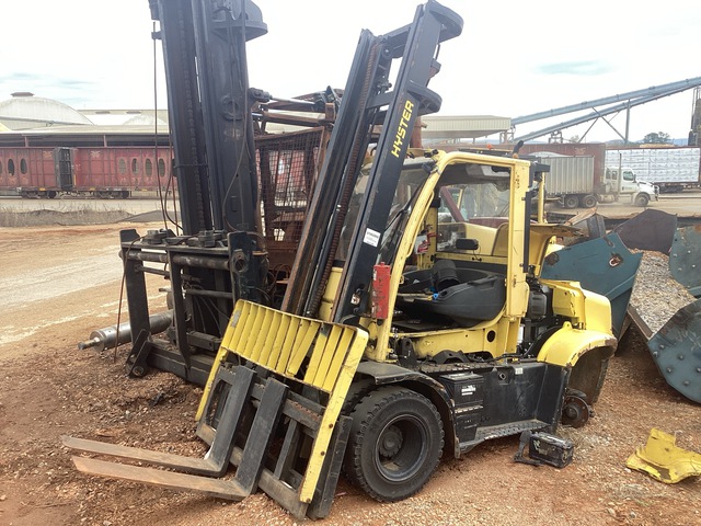 2018 Hyster H155FT 14650 lb Cushion Tire Forklift (Inoperable)