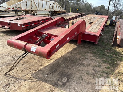 33 ft T/A Flatbed Oilfield Trailer