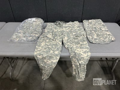 (272) Pairs of Cold Weather Trousers