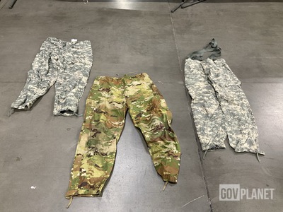 (100) Assorted Pairs of Trousers