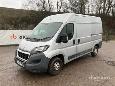 2017 Peugeot Boxer 4x2 Van Truck