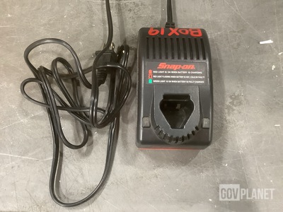 (7) Snap-On CTC572 Battery Chargers