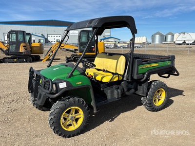 John Deere Gator 4x4 Utility Vehicle