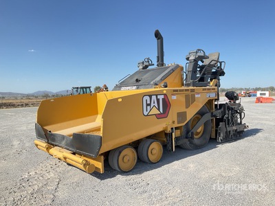 2015 Cat AP1000F Wheel Pavimentadora de Asfalto / Asphalt Paver