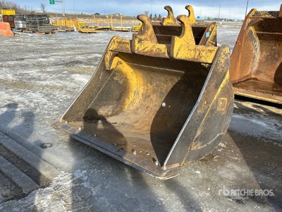 Cat 66 in Q/C Cleanup Benna per escavatore - Fits Cat 250 Series