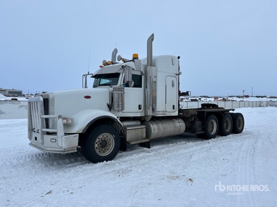 2015 Peterbilt 367 8x6 Heavy Haul Tri/A Sleeper Truck Tractor