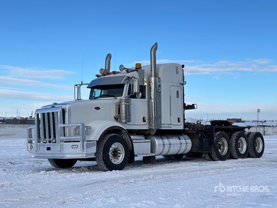 2015 Peterbilt 367 8x6 Sleeper Windenwägen