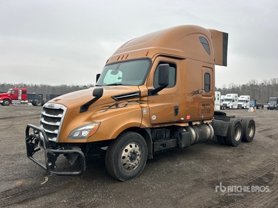 2019 Freightliner Cascadia 126 6x4 T/A Sleeper Truck Tractor