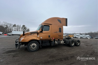 2019 Freightliner Cascadia 126 6x4 T/A Sleeper Truck Tractor