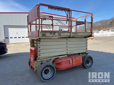 JLG 4069LE Electric Scissor Lift