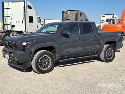 2025 Toyota Tacoma TRD Sport 4x4 Crew Cab Pickup