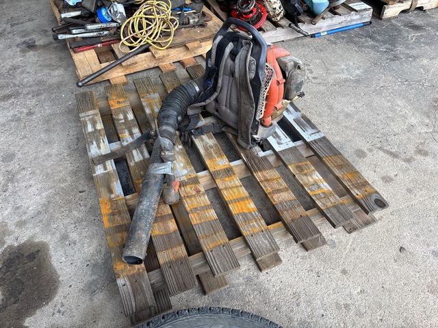 2007 Husqvarna 150BT Backpack Leaf Blower