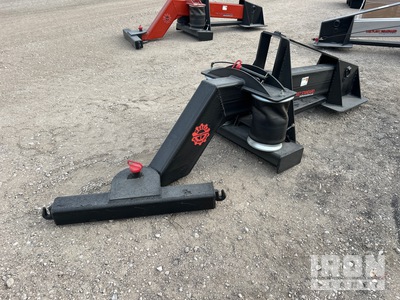Fleet Standard Model 7 Pneumatic Fifth Wheel Wrecker Attachment (Unused)