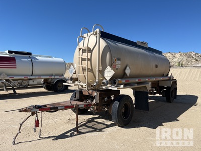 1995 Vimxx 4620 gal Pup Tanker Trailer