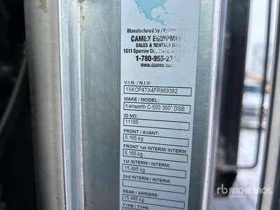 2015 Kenworth C500 8x4 Twin-Steer ベッドトラック