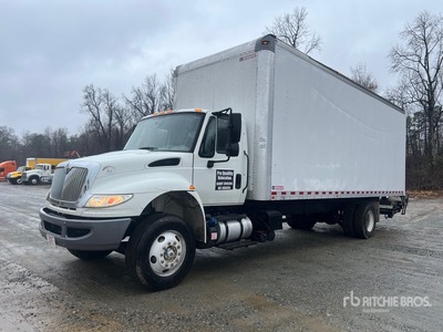 2016 International 4300 4x2 Autocarro furgonato
