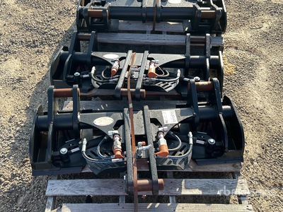 Quantity of (2) Hydraulic Quick Coupler