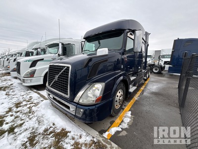 2013 Volvo VNL 6x4 T/A Sleeper Truck Tractor