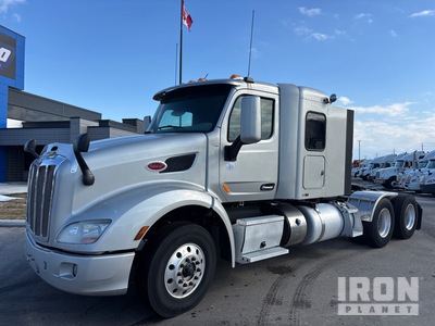 2019 Peterbilt 579 6x4 Heavy Haul T/A Sleeper Truck Tractor