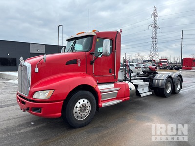 2014 Kenworth T660 6x4 Heavy Haul T/A Day Cab Truck Tractor