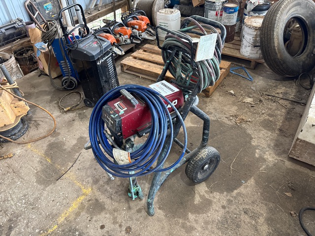 Titan 640 Paint Sprayer