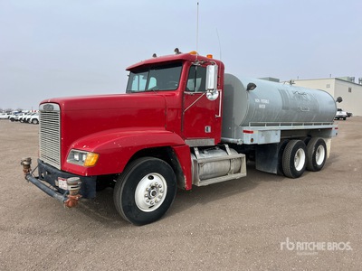 1990 Freightliner 6x4 شاحنة مياه