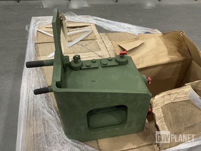 (5) Oshkosh 1375470U Guide Assemblies