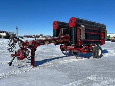 H&S Twin-Flex 6128 28 ft 2-Point Windrow Merger
