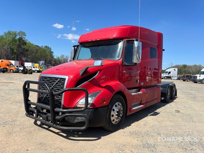 2020 Volvo VNL 6x4 Tracteur Routier Couchette