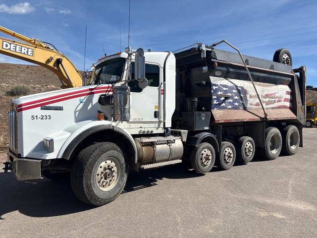 2012 Kenworth T800 14x4 Five Axle Dump Truck