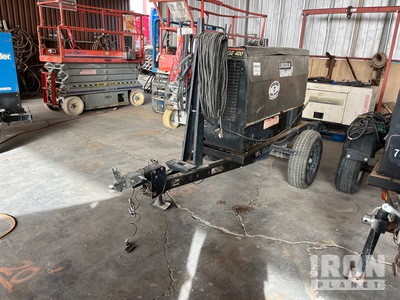 Lincoln Electric Vantage 400 400 A Mobile Multi-Process معدة لحام بمحرك