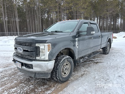 2018 Ford F-250 XL 4x4 Crew Cab Pickup