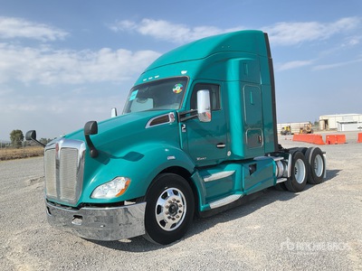 2022 Kenworth T680 6x4 Tractocamion con Dormitorio / تراكتور شاحنة كابينة النوم (ثنائية المحور)
