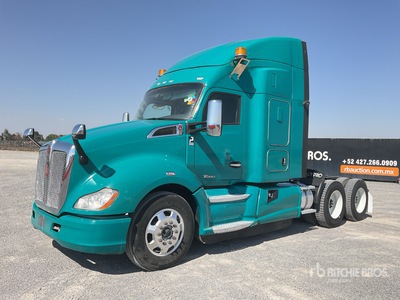 2022 Kenworth T680 6x4 Tractocamion con Dormitorio / تراكتور شاحنة كابينة النوم (ثنائية المحور)