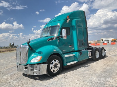 2022 Kenworth T680 6x4 Tractocamion con Dormitorio / T/A Sleeper Truck Tractor