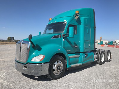 2022 Kenworth T680 6x4 Tractocamion con Dormitorio / T/A Sleeper Truck Tractor