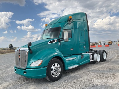 2022 Kenworth T680 6x4 Tractocamion con Dormitorio / T/A Sleeper Truck Tractor