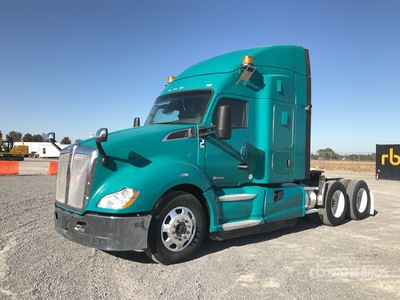 2022 Kenworth T680 6x4 Tractocamion con Dormitorio / Tracteur routier couchette
