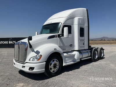 2021 Kenworth T680 6x4 Tractocamion con Dormitorio / Cabeza Tractora Cabina Dormitorio