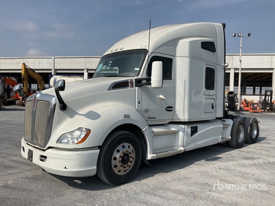 2021 Kenworth T680 6x4 Tractocamion con Dormitorio / Cabina con cuccetta per trattore stradale