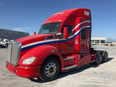 2020 Kenworth T680 6x4 Tractocamion con Dormitorio / تراكتور شاحنة كابينة النوم (ثنائية المحور)