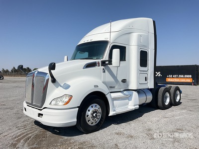 2020 Kenworth T680 6x4 Tractocamion con Dormitorio / تراكتور شاحنة كابينة النوم (ثنائية المحور)