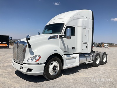 2019 Kenworth T680 6x4 Tractocamion con Dormitorio / T/A Sleeper Truck Tractor