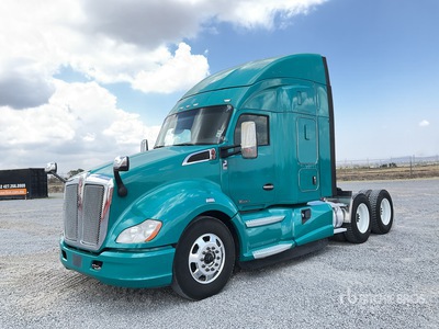 2022 Kenworth T680 6x4 Tractocamion con Dormitorio / T/A Sleeper Truck Tractor