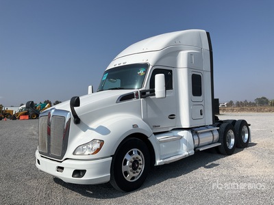 2021 Kenworth T680 6x4 Tractocamion con Dormitorio / تراكتور شاحنة كابينة النوم (ثنائية المحور)