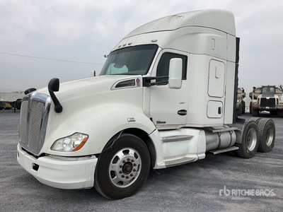2018 Kenworth T680 6x4 Tractocamion con Dormitorio / تراكتور شاحنة كابينة النوم (ثنائية المحور)